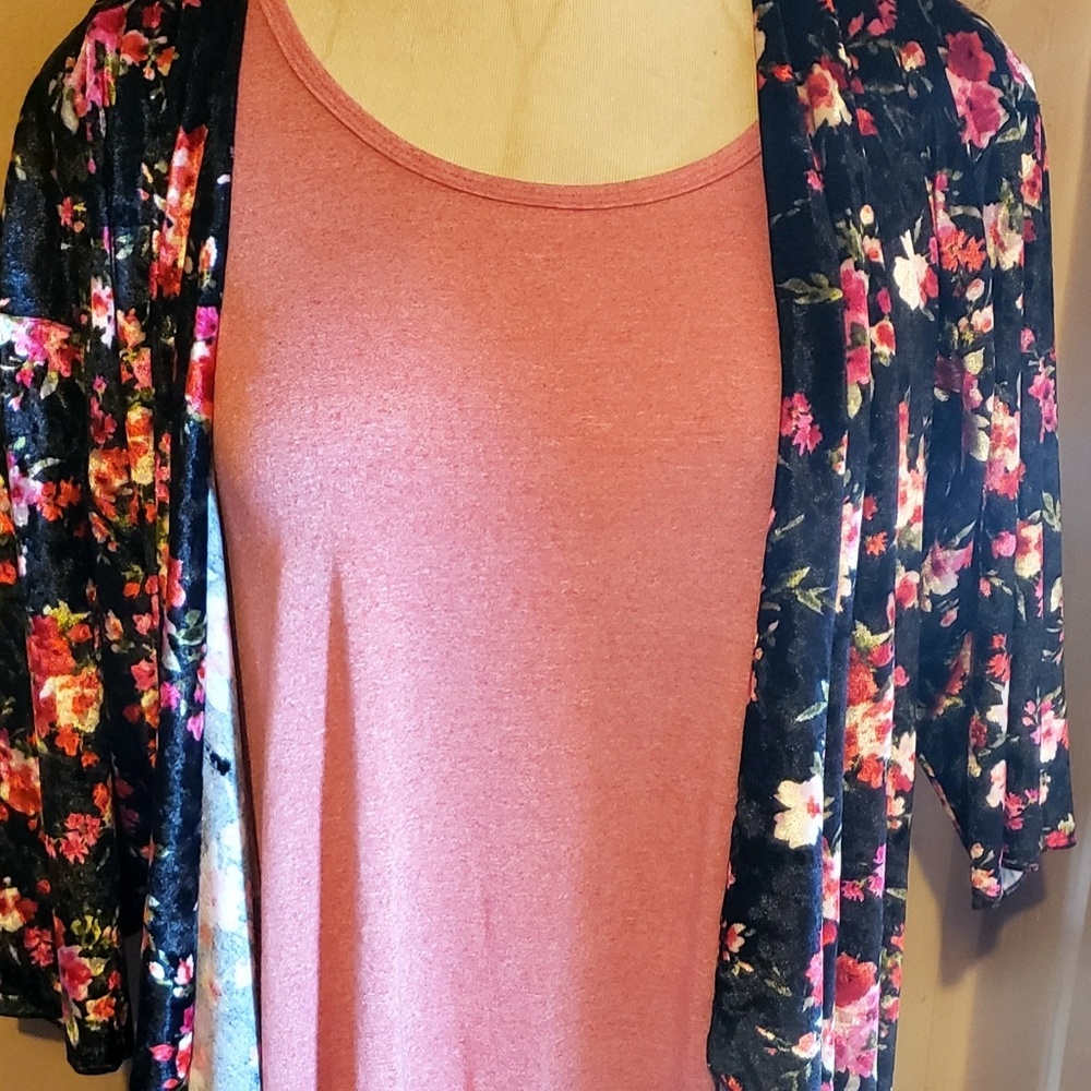 Lularoe xxs perfect t and med.elegant Shirley